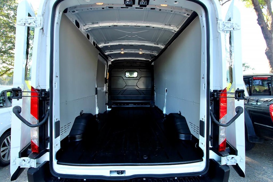 Ford E-Transit cargo area, stand-up interior